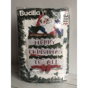 BUCILLA MERRY CHRISTMAS CARD HOLDER PLASTIC CANVAS #61185 SEALED.